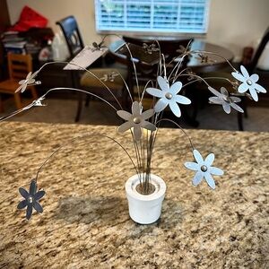 Silver Flower 15 Photos Display Business Card Holder Organizer